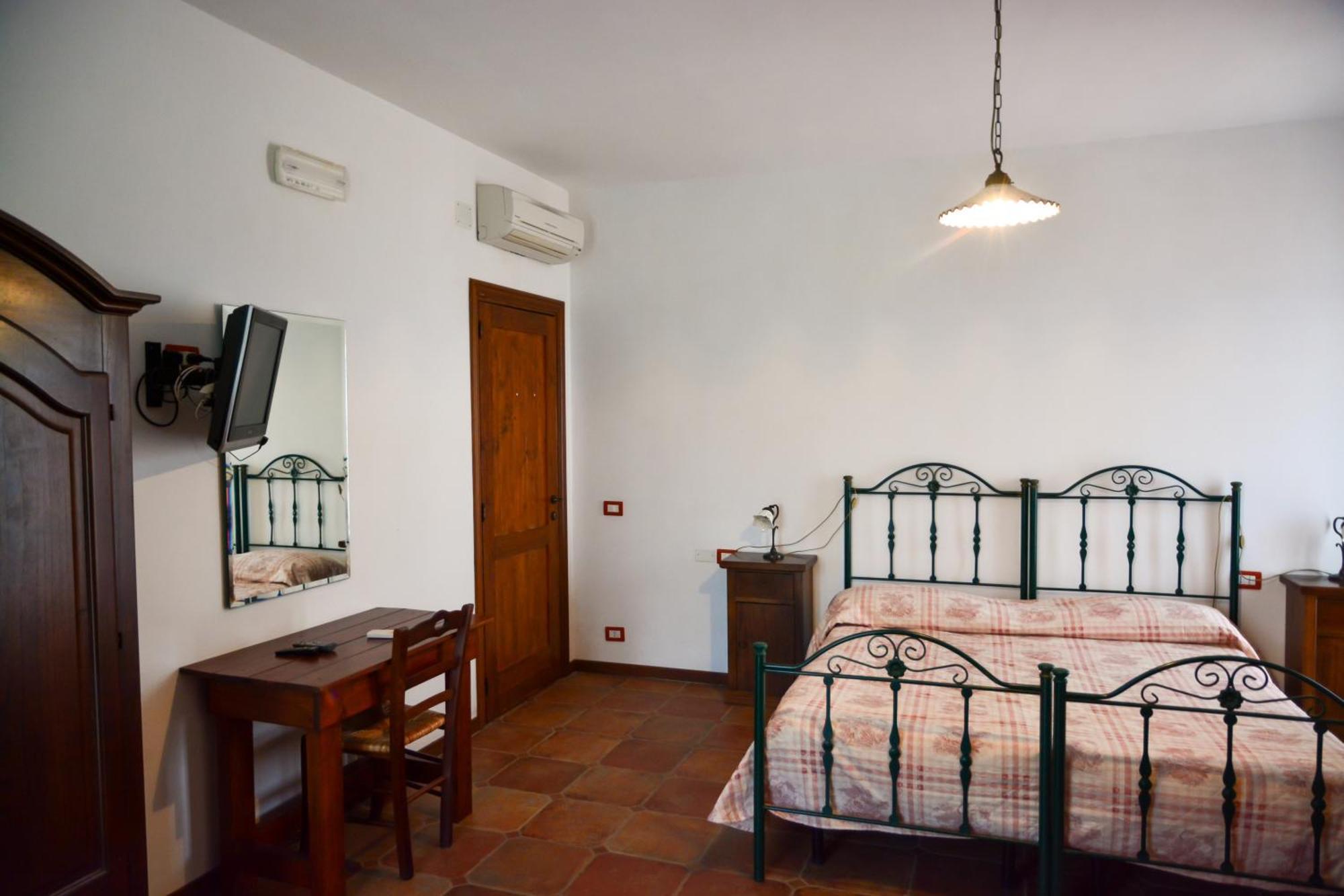 Agriturismo Biorussi Карпино Экстерьер фото